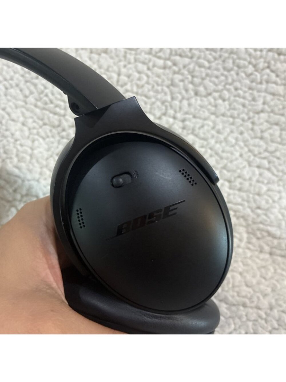 Bose QuietComfort Wireless Noise Cancelling Headphones - Black - Picture 6 of 9
